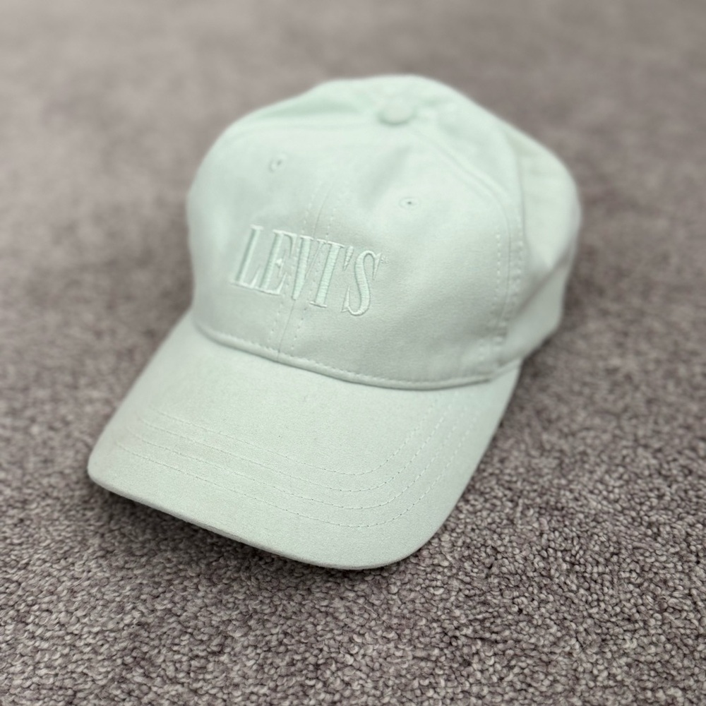 Levi’s baseball hat - Picture 4 of 4